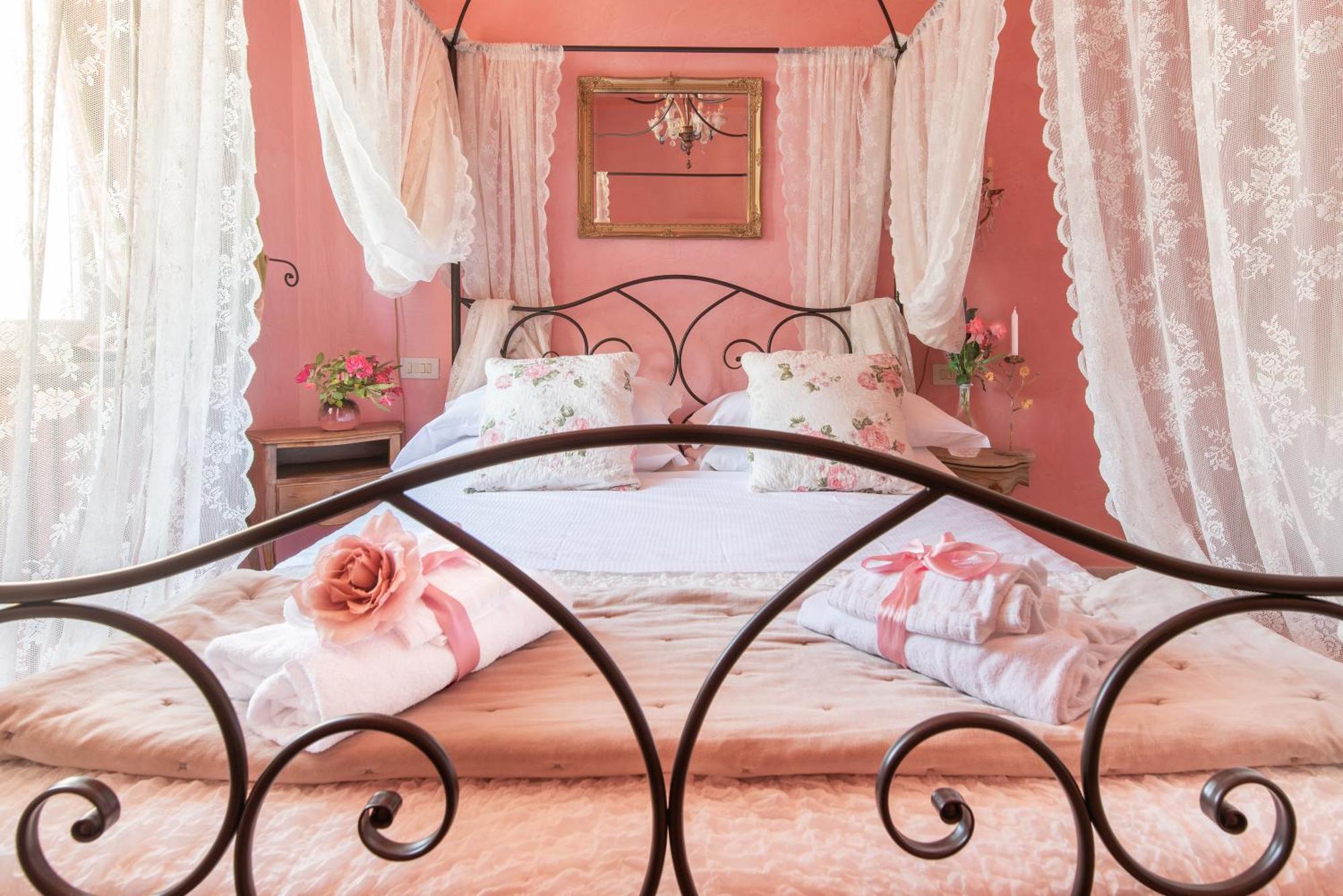 Bibi Boutique Arezzo Living Suite Rosafragola & Verdeconiglio Exterior photo