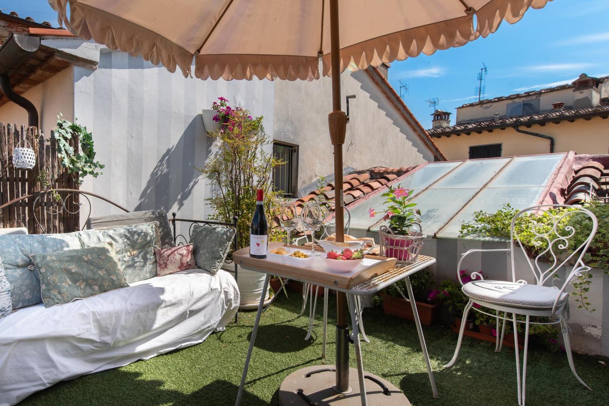 Bibi Boutique Arezzo Living Suite Rosafragola & Verdeconiglio Exterior photo
